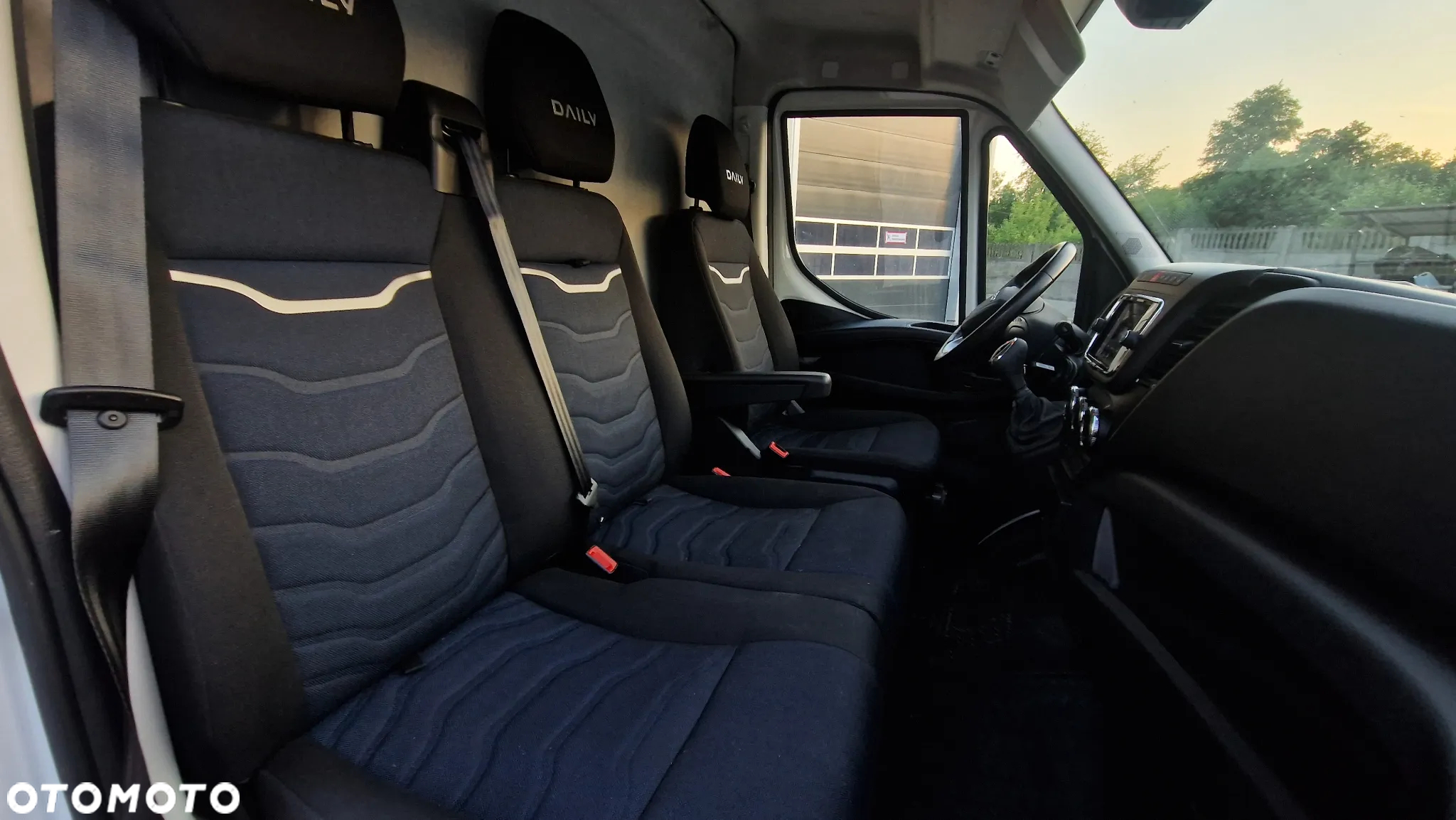 Iveco DAILY HIMATIC MAX L4H2 35S16 160KM FUL LEDYDAILY MAXI 35s16 Klimatronik Kamera AKTYWNY Tempomat NOWE OPONY - 35