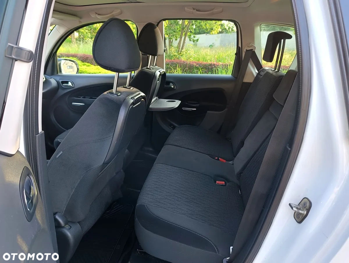 Citroën C3 Picasso VTi 120 Exclusive - 23