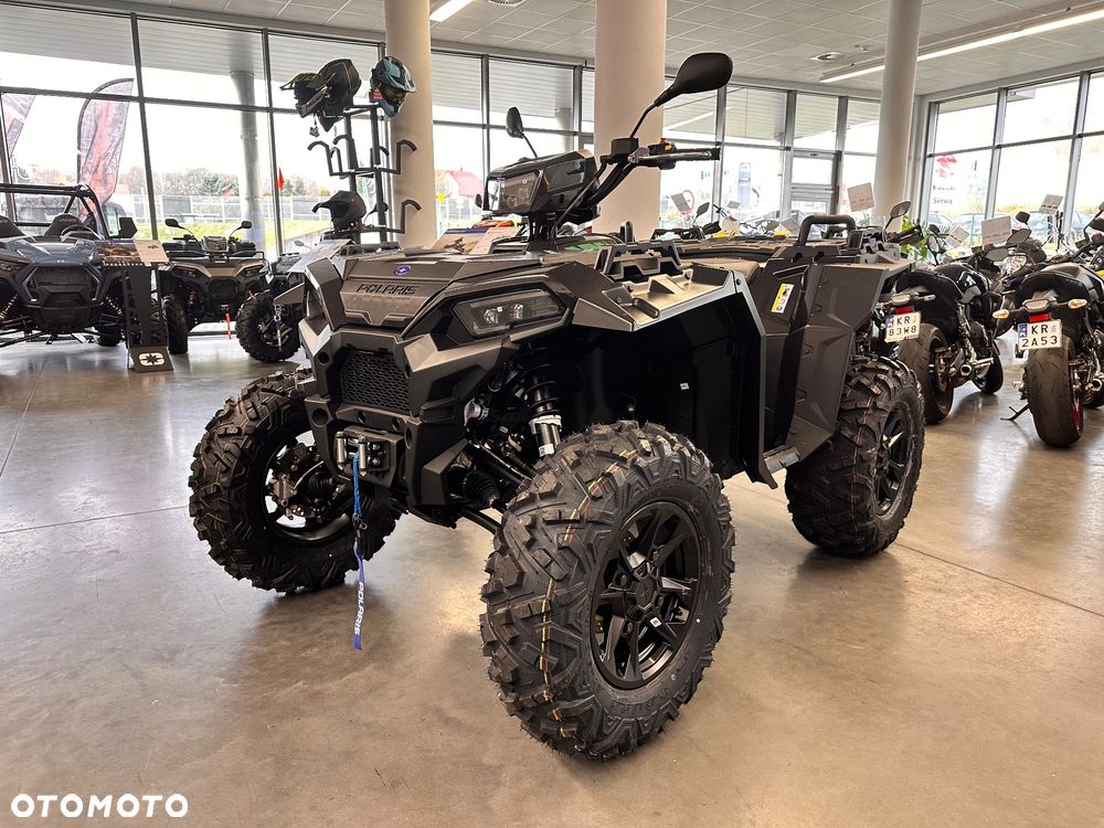 Polaris Sportsman - 1