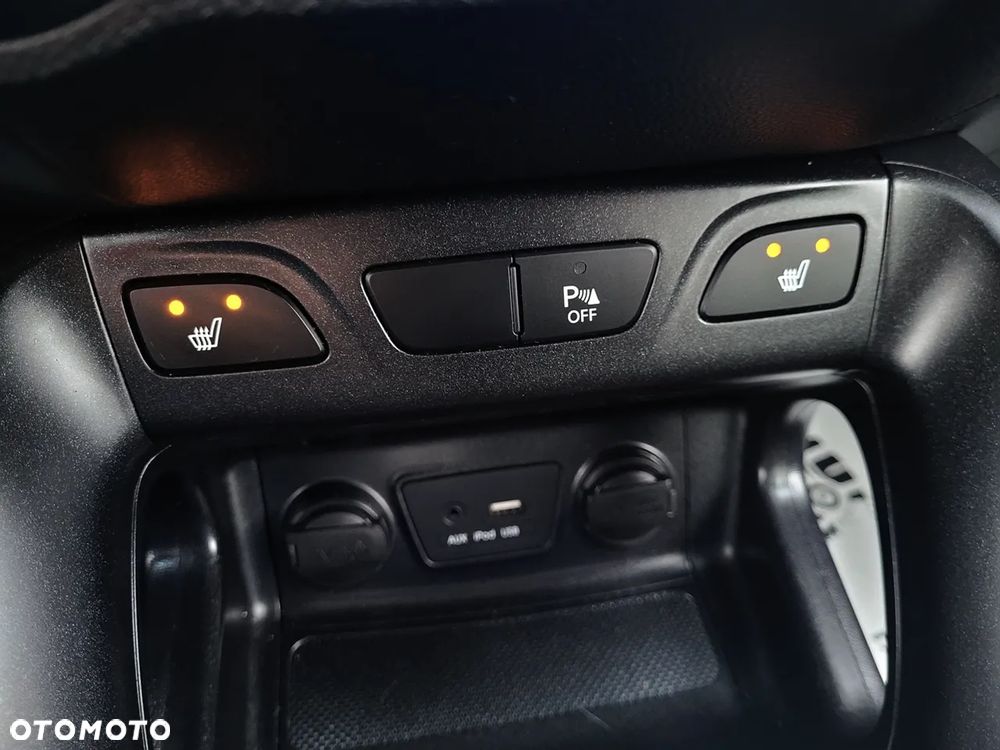 Hyundai ix35 1.6 2WD blue Comfort - 13