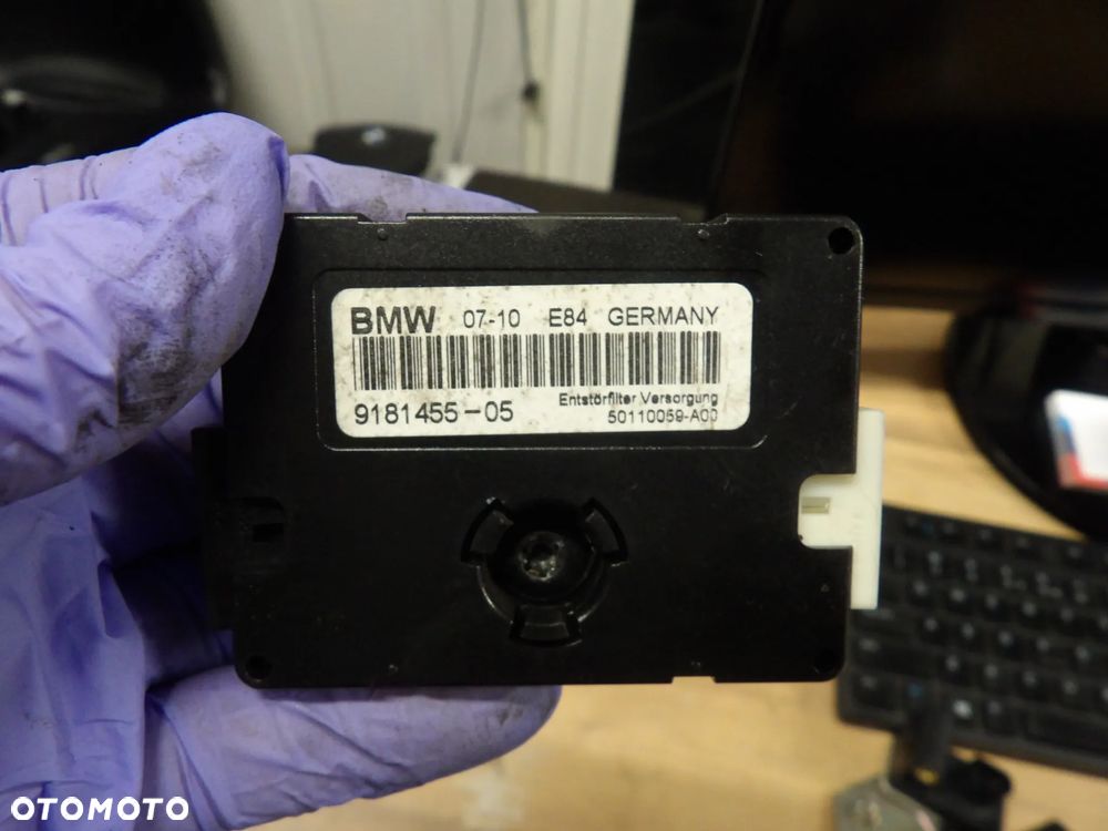 BMW - E84,X1 - MODUŁ , FILTR PRZECIWZAKŁÓCENIOWY - 9181455 - 1
