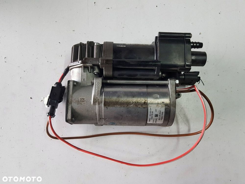 BMW 5 F11 F10 09-13r KOMPRESOR ZAWIESZENIA 6875176 - 1