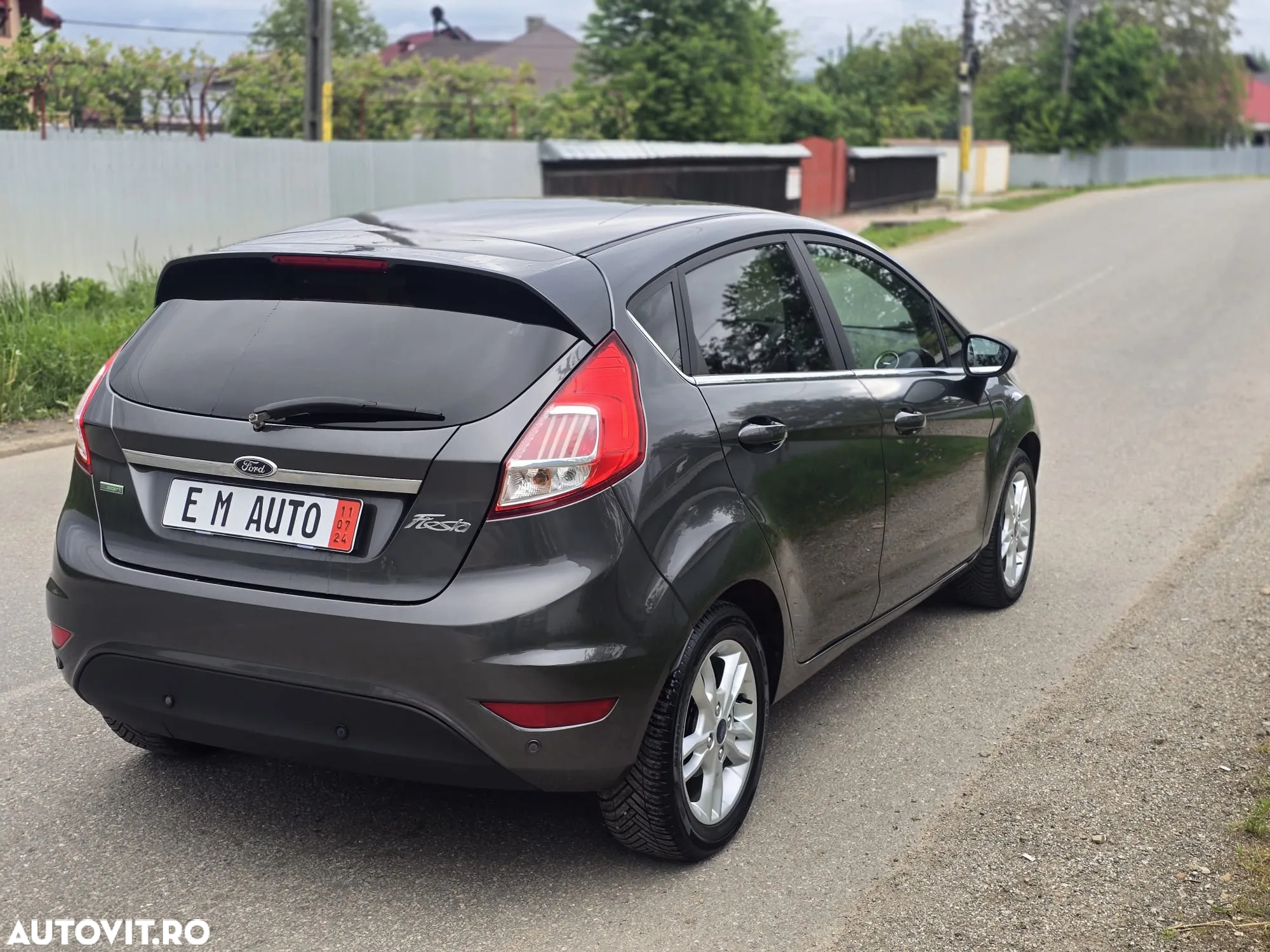 Ford Fiesta 1.0 EcoBoost S&S TITANIUM X - 12
