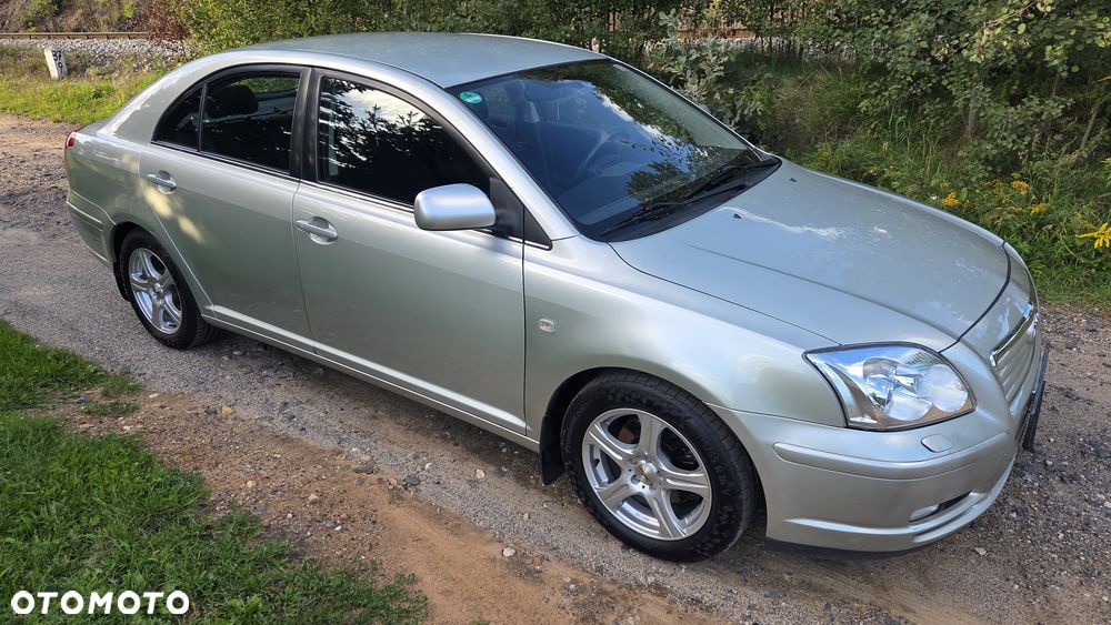 Toyota Avensis 2.0 VVT-i Automatik Sol - 5