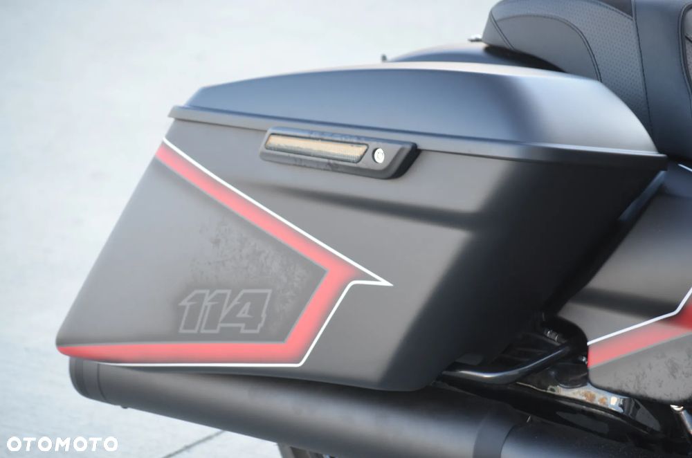 Harley-Davidson Touring Road Glide - 35