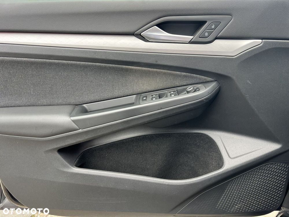 Volkswagen Golf Variant 1.5 eTSI EVO Life DSG - 11