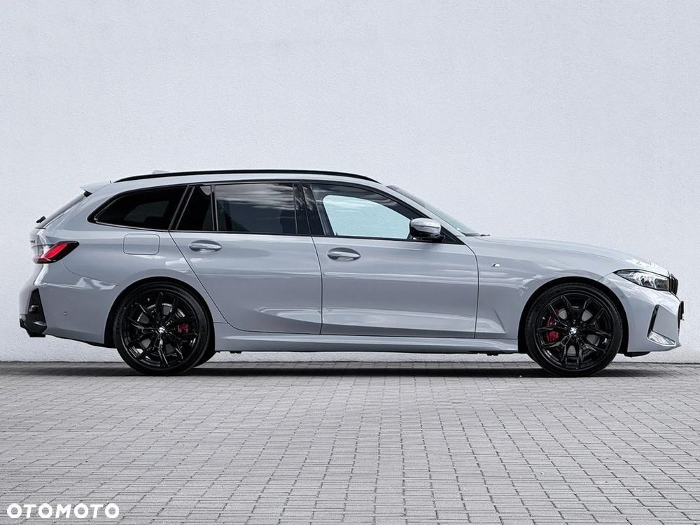 BMW 3 Series 2025 photo 3