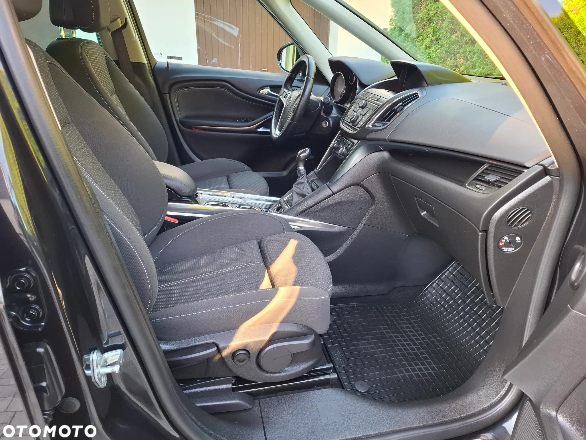 Opel Zafira - 13