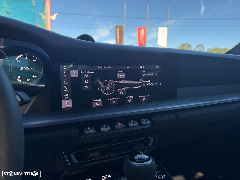 Porsche 911 Série F - 52