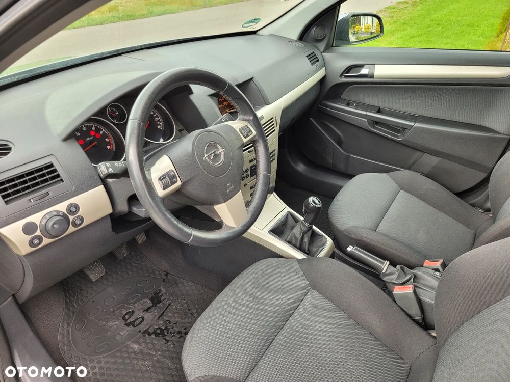 Opel Astra 1.4 - 13