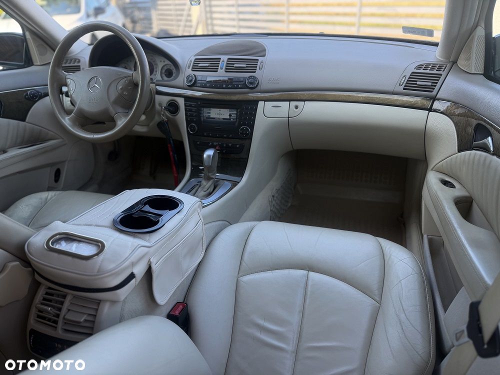 Mercedes-Benz Klasa E 200 Kompressor Automatik Avantgarde Sport Edition - 8