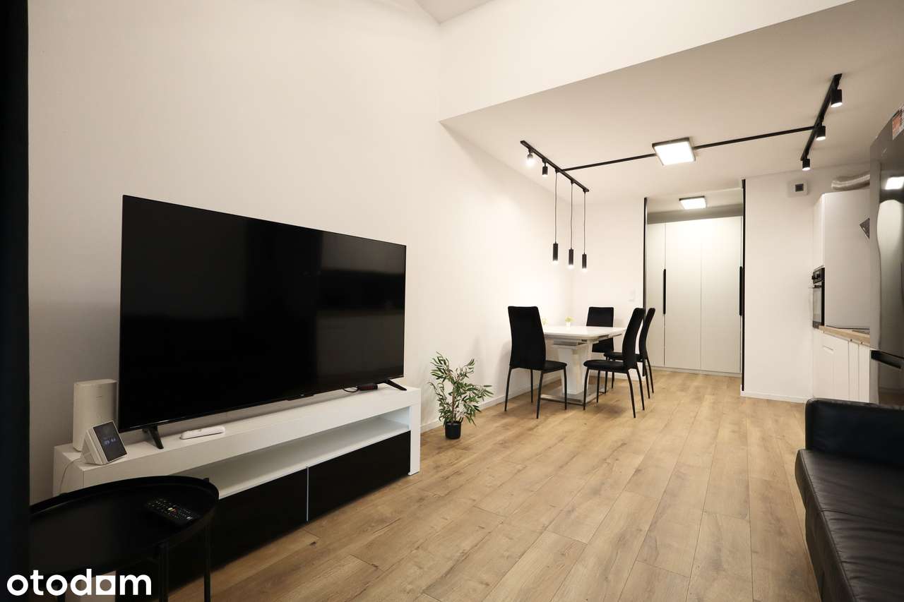 PL / UA / EN | 4 Pokoje + 2 Łazienki + Garderoba + Balkon | Garaż