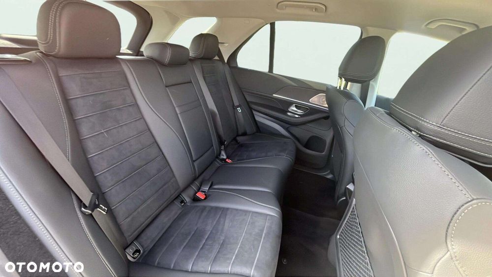 Mercedes-Benz GLE - 13