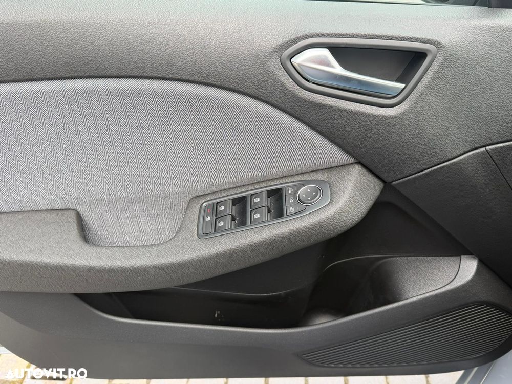 Renault Clio - 12