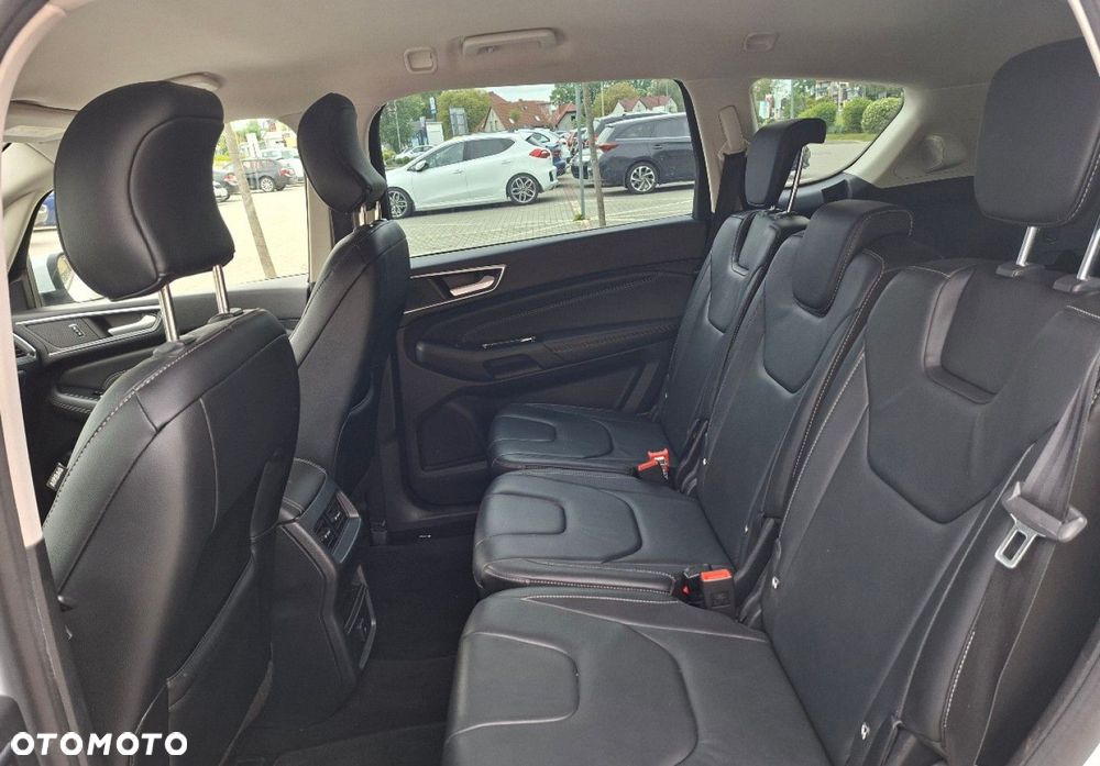 Ford S-Max - 18