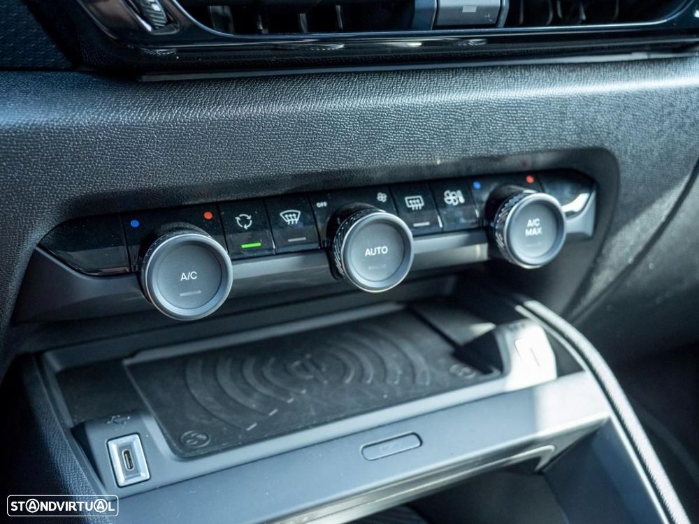 Citroën e-C4 54 kWh Max - 37