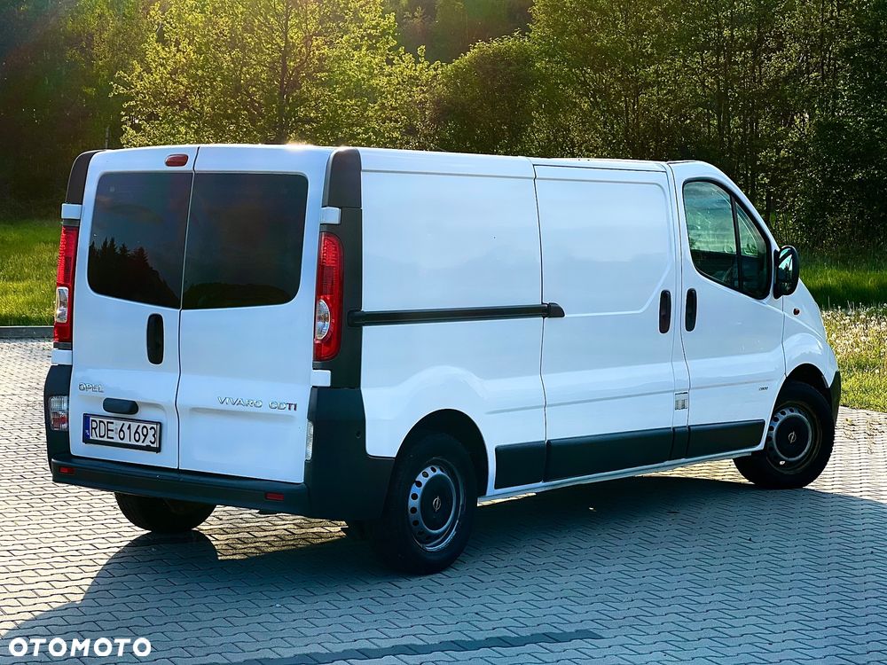 Opel Vivaro - 4