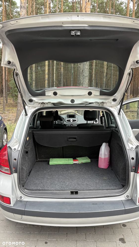 Renault Clio 1.2 16V Alize Euro5 - 6