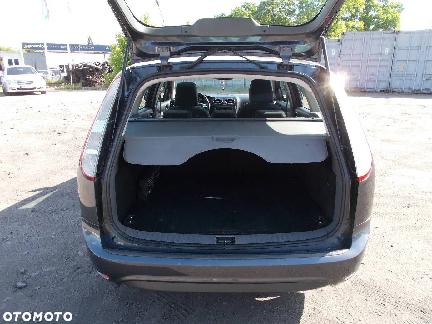 Ford Focus Turnier 2.0 16V Ghia - 9