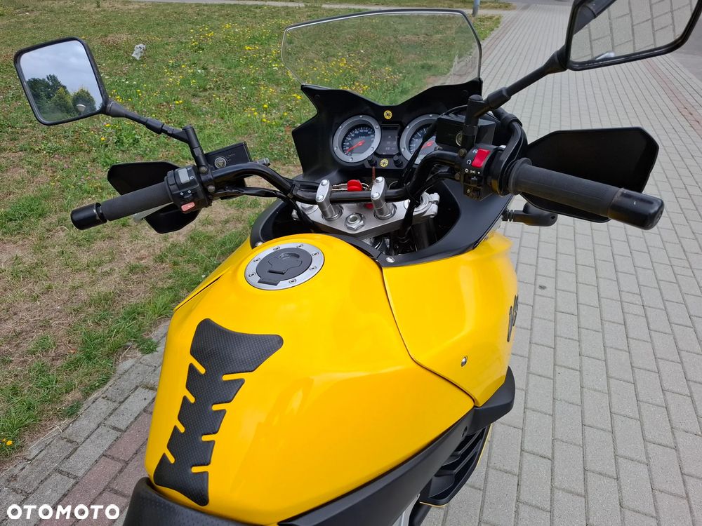 Suzuki V-STROM - 22