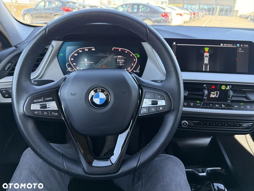 BMW Seria 1 118i Advantage - 14