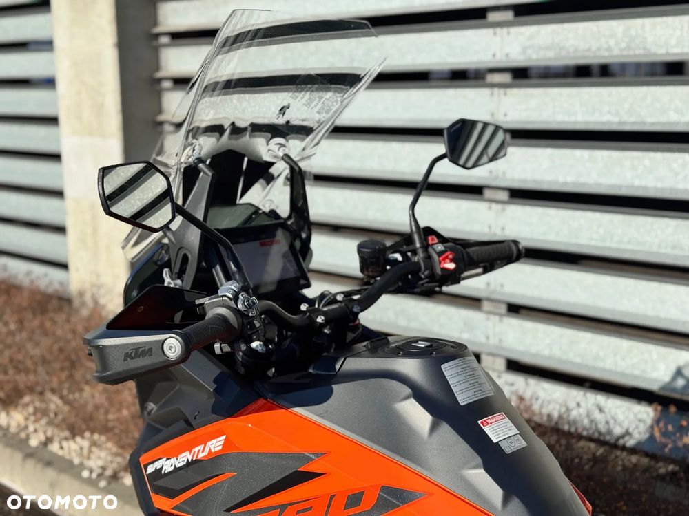 KTM Adventure - 10