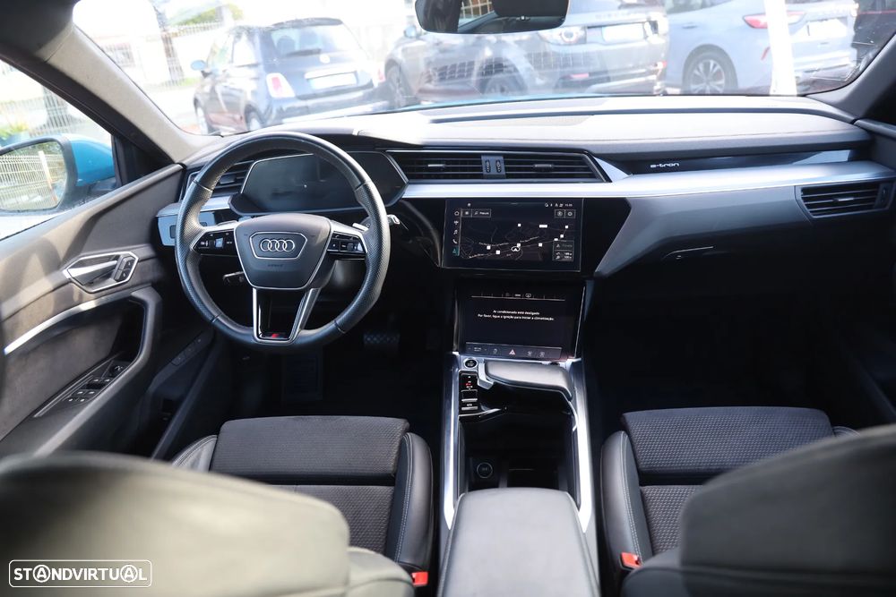 Audi e-tron 55 quattro S line - 15