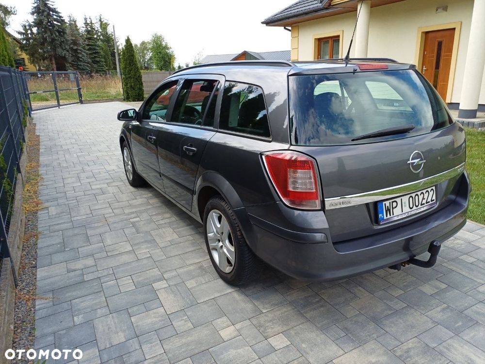 Opel Astra 1.9 CDTI Enjoy - 2