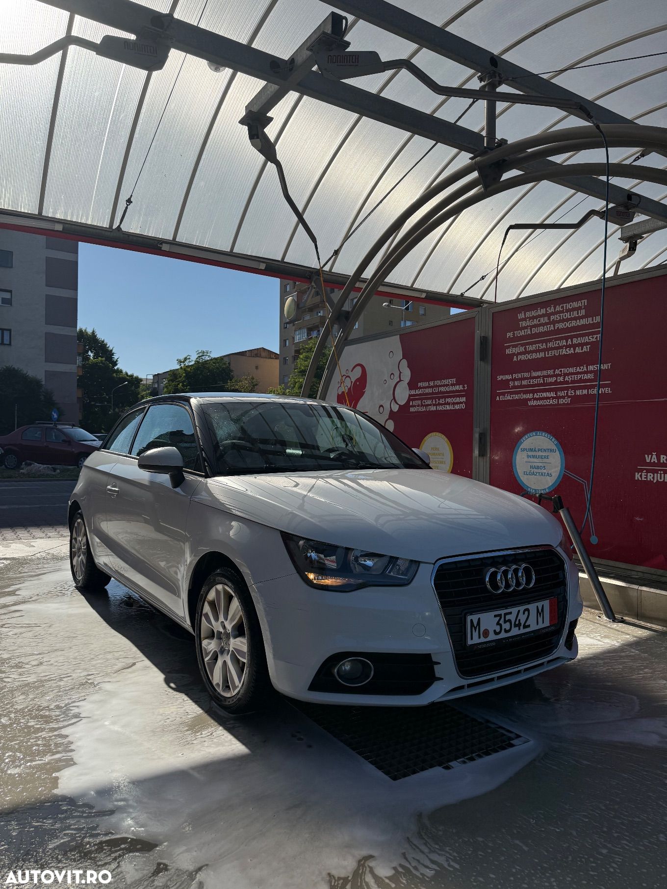 Audi A1 1.6 TDI Ambition - 1