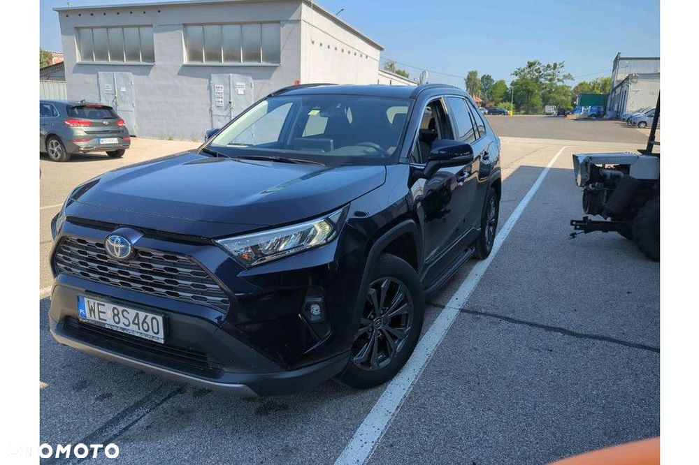 Toyota RAV4 - 1