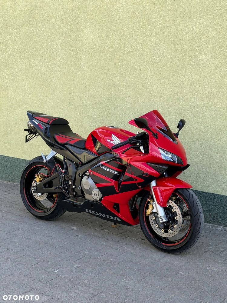 Honda CBR - 1