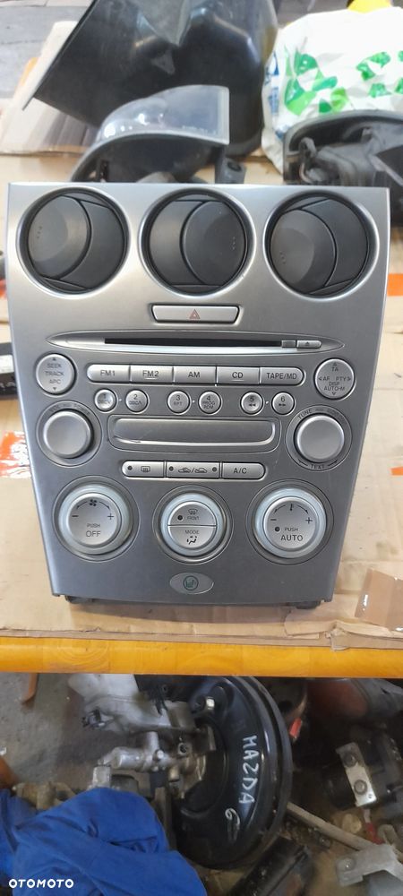 MAZDA 6 radio fabryczne panel nawiewu komplet