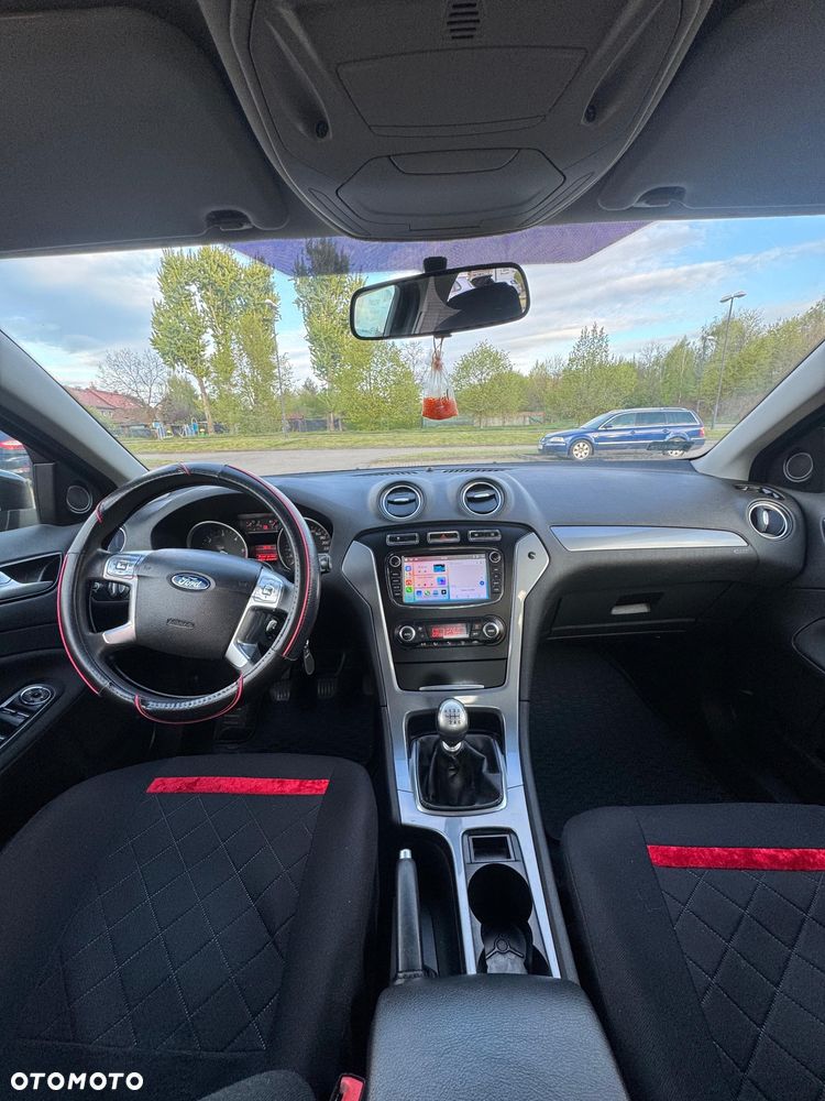 Ford Mondeo - 7