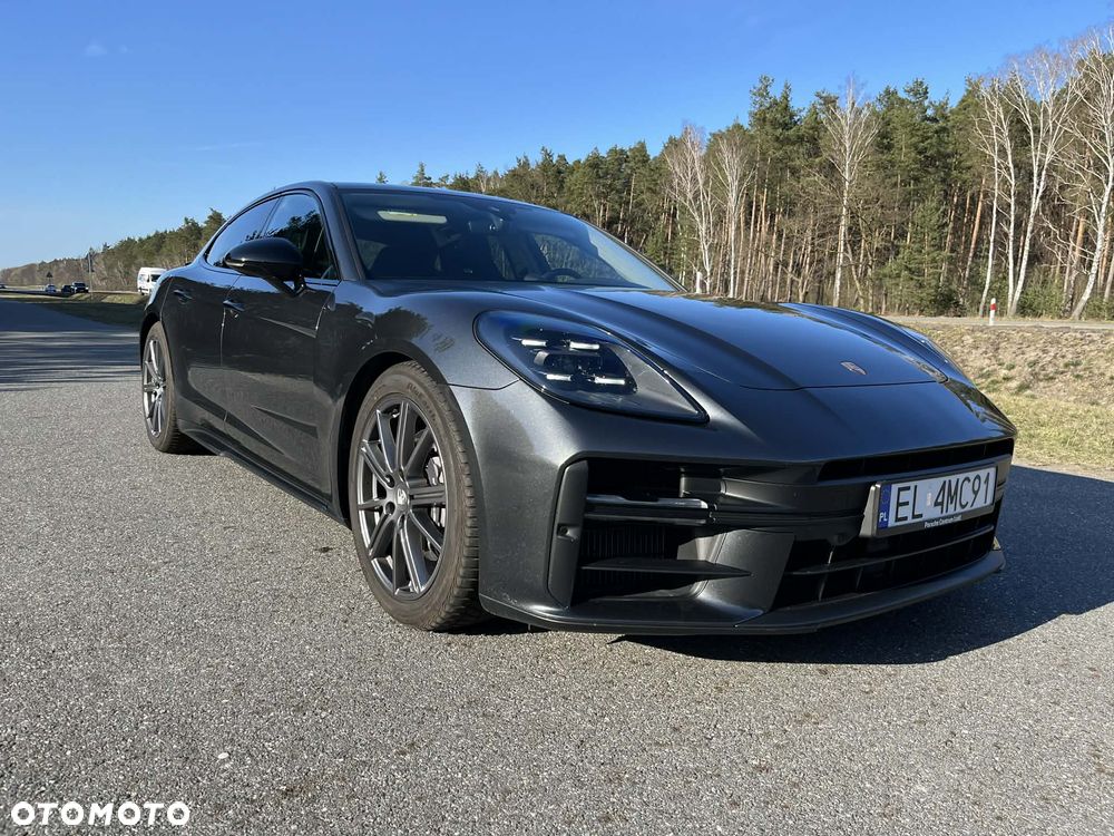 Porsche Panamera - 12