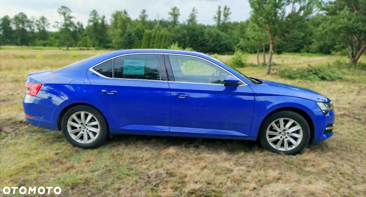 Skoda Superb ver-1-4-tsi-plug--in-hybrid-style-dsg - 21