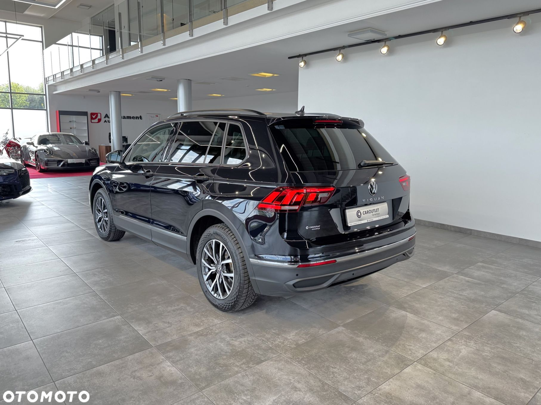 Volkswagen Tiguan - 7