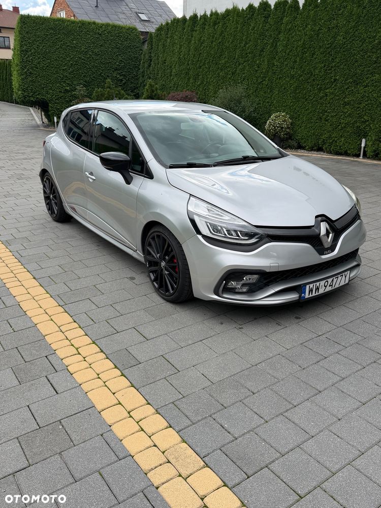 Renault Clio 2017 photo 2