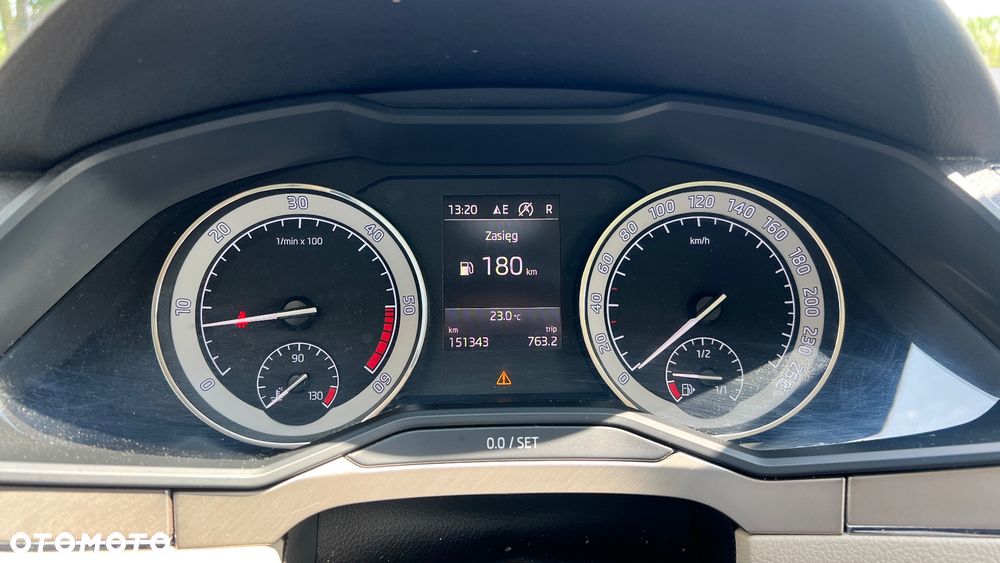 Skoda Superb 2.0 TDI 4x4 Style DSG - 12
