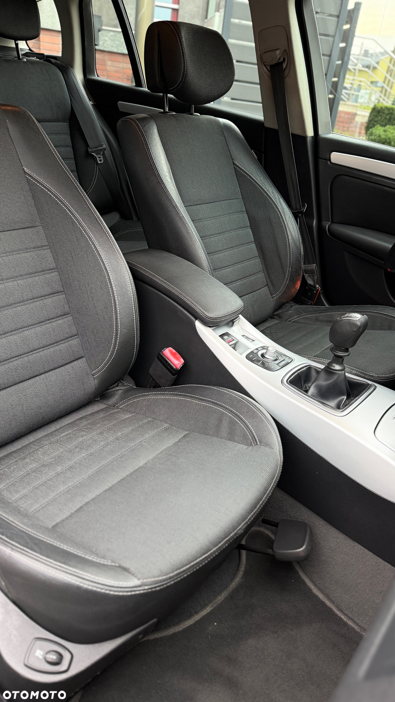 Renault Laguna 2.0 DCi Dynamique - 23