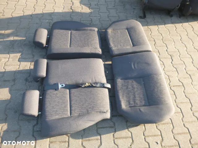 FOTEL FOTELE LEWY PRZÓD PRAWY PRZÓD + TYLNA KANAPA KOMPLET TOYOTA COROLLA E12 3D HB 01-07 - 18