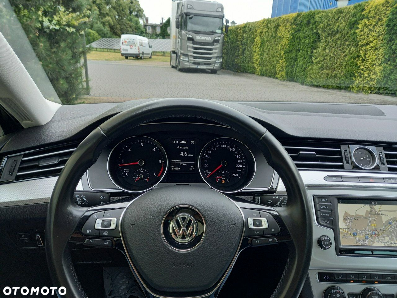 Volkswagen Passat 2.0 TDI BMT Trendline - 33