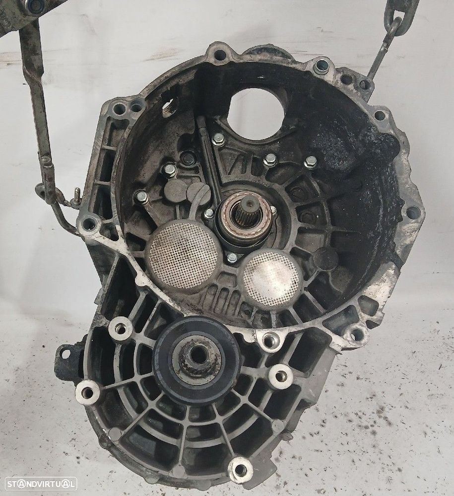 Caixa de velocidades manual AUDI A3 (8P1) - 3