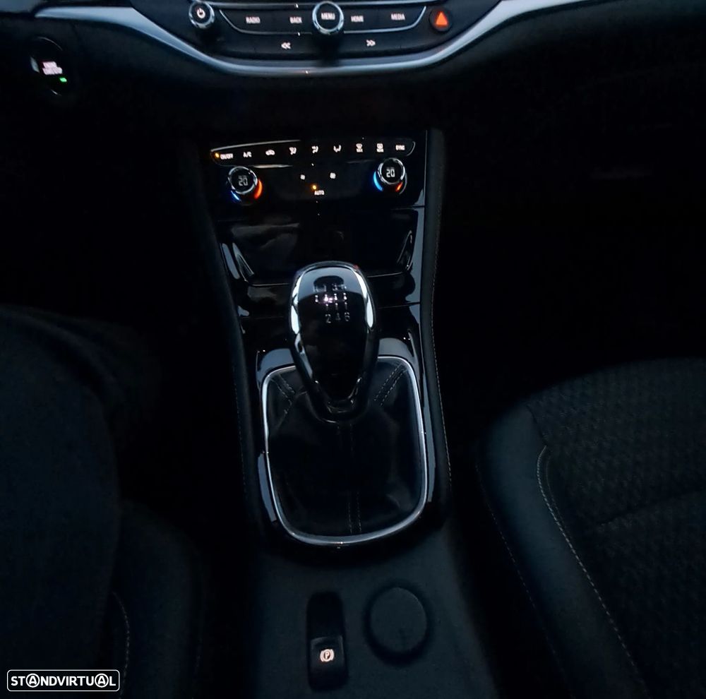 Opel Astra Sports Tourer 1.6 CDTI Innovation S/S - 18