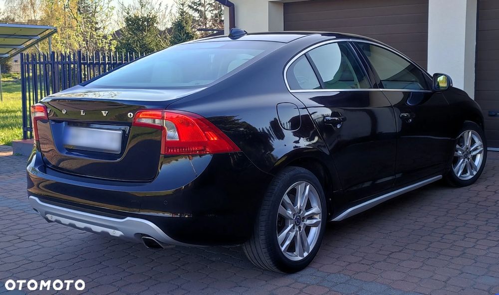 Volvo S60 D3 Geartronic Summum - 5