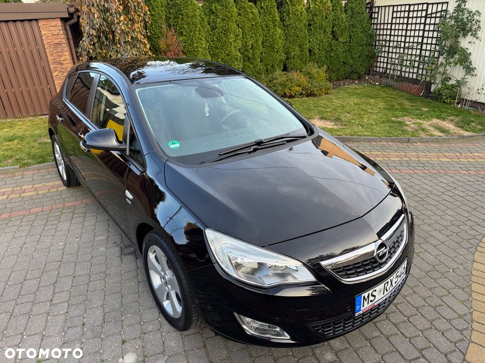 Opel Astra 1.4 Turbo Edition - 2