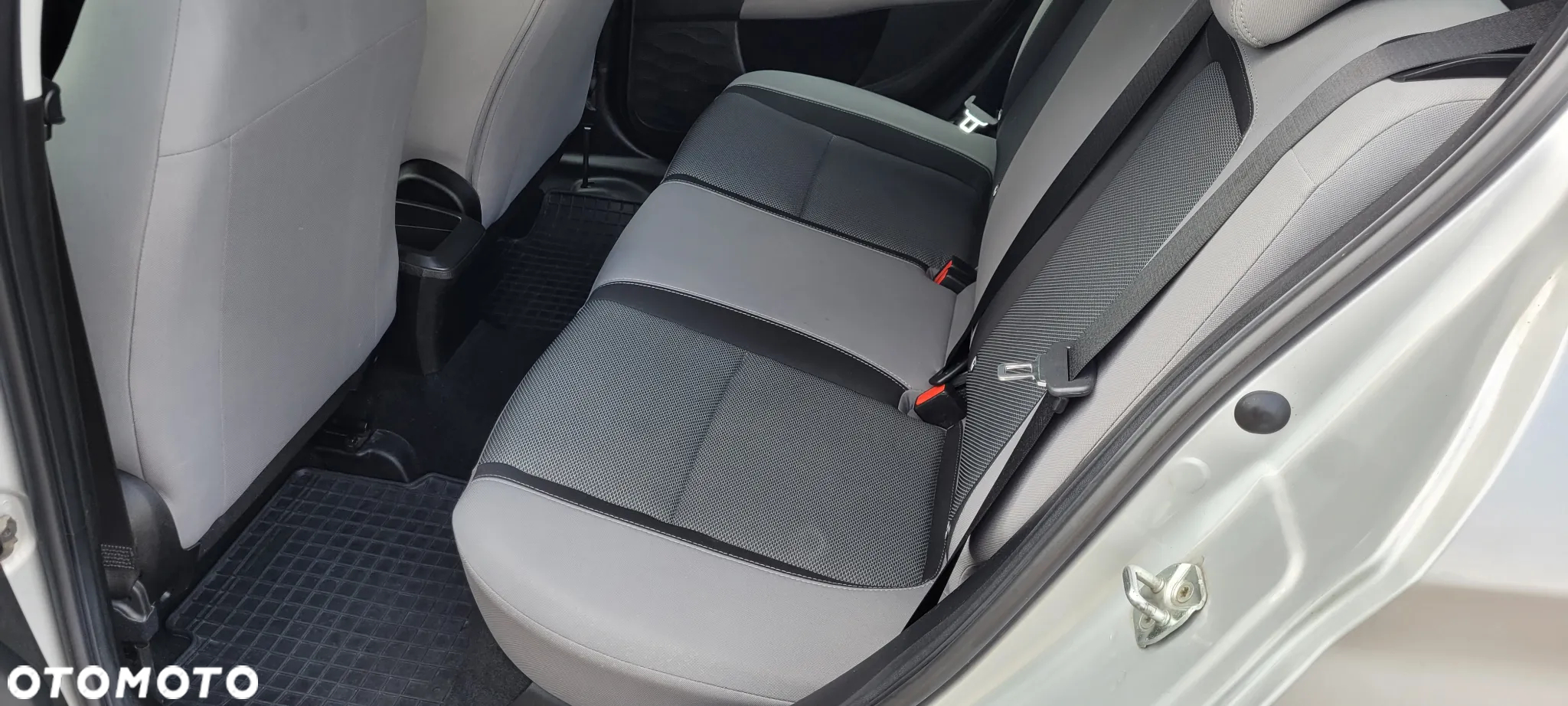 Fiat Tipo 1.4 16v Easy - 16