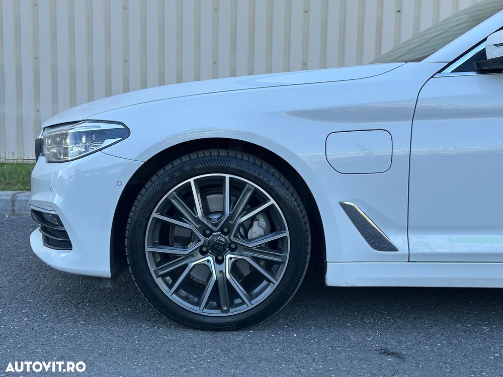 BMW Seria 5 530e AT PHEV - 12