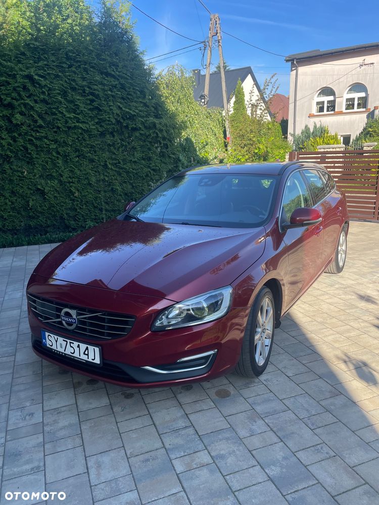 Volvo V60 D3 Drive-E Momentum - 14