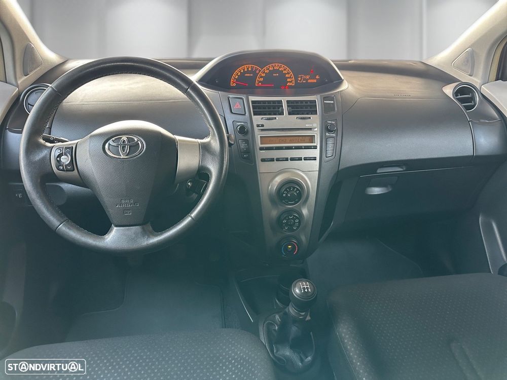 Toyota Yaris 1.0 VVT-i ACtive+AC - 8