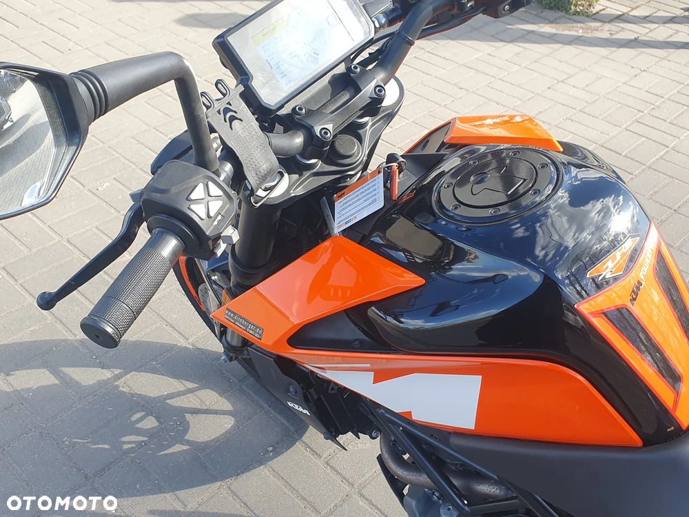 KTM Duke 125 - 4